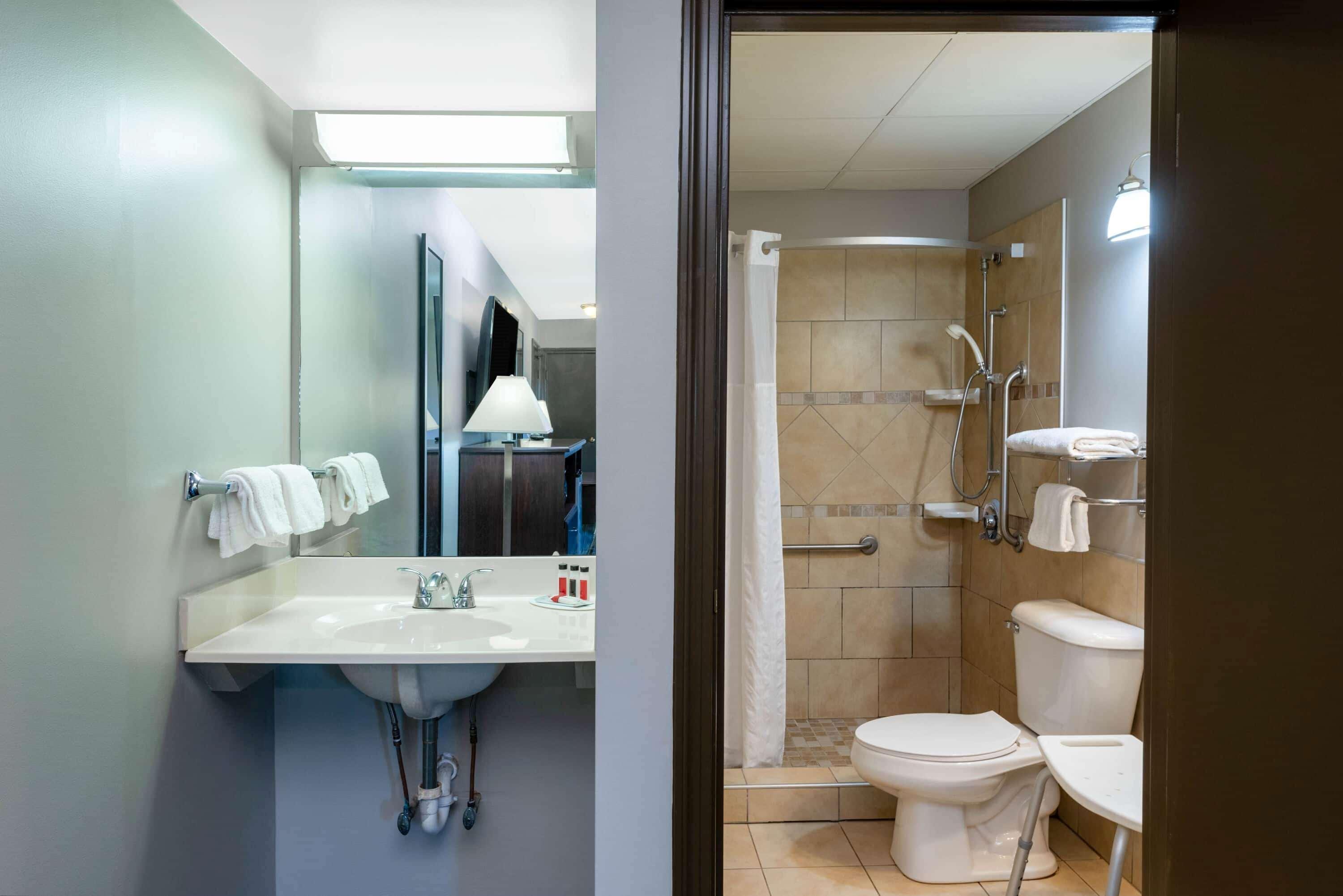ซูเปอร์ 8 บาย วินด์แฮม คลีฟแลนด์ Hotel North Ridgeville ภายนอก รูปภาพ